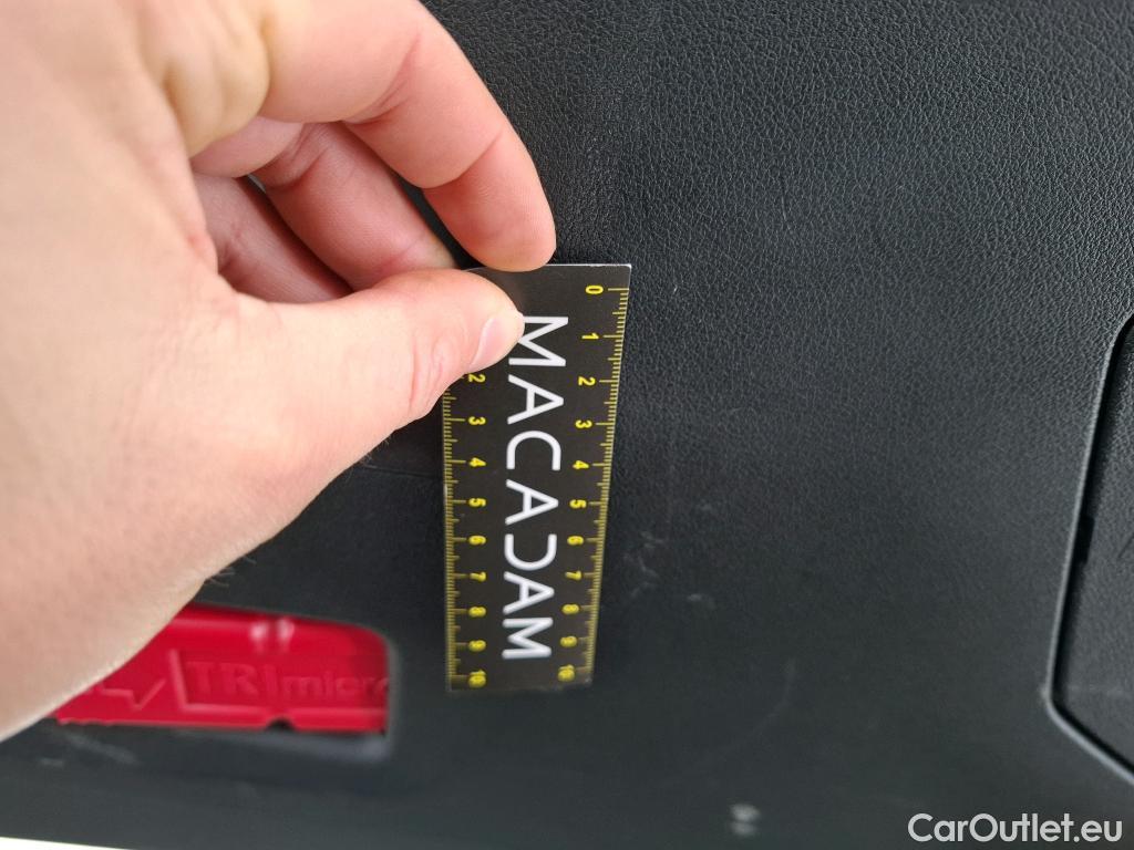  Bmw  Serie 1 BMW Série 1 / 2019 / 5P / Berline 116d DKG7 Business Design #5