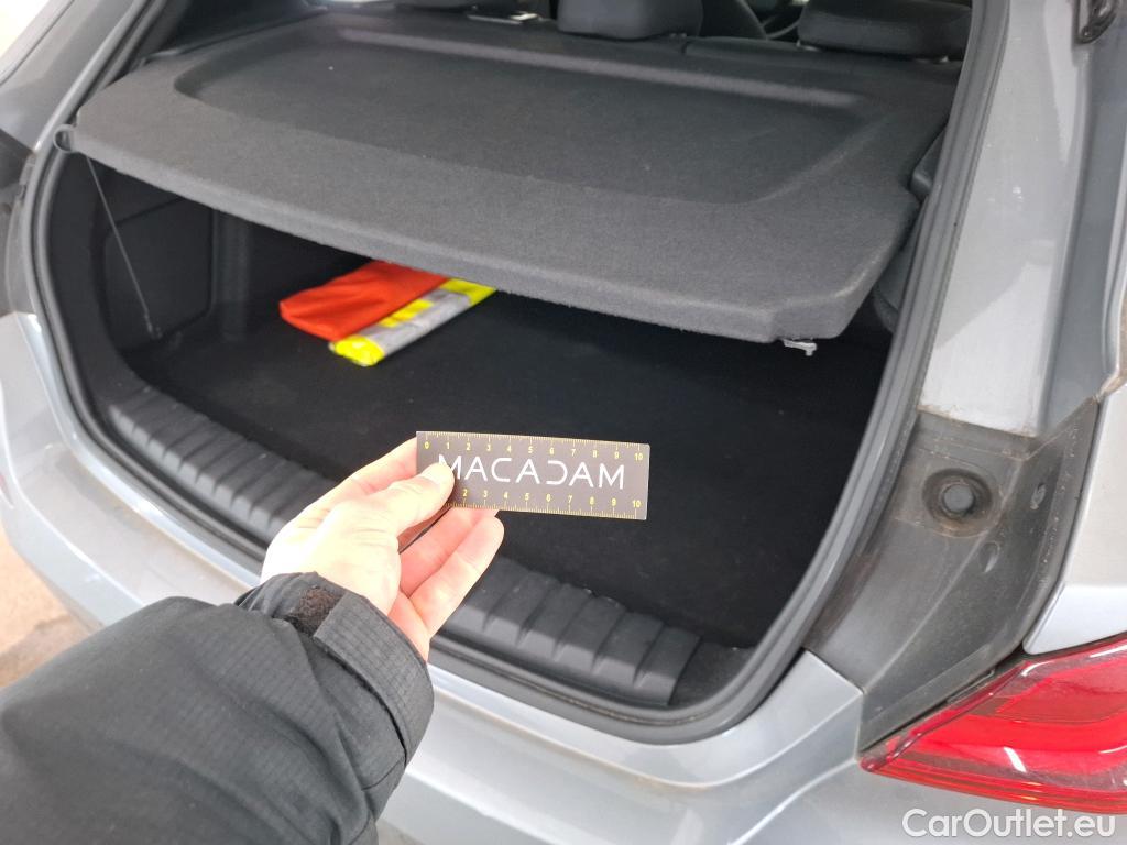  Bmw  Serie 1 BMW Série 1 / 2019 / 5P / Berline 116d DKG7 Business Design #12