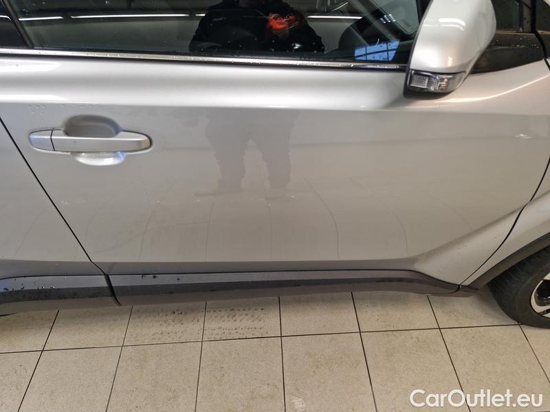  Toyota  C-HR  (2017)  1.8HEV 122 AT Style #2