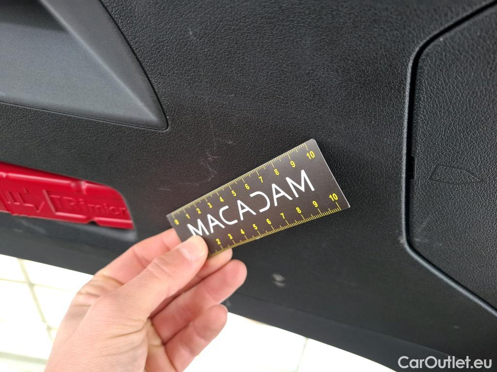  Bmw  Serie 1 BMW Série 1 / 2019 / 5P / Berline 116d DKG7 Business Design #4