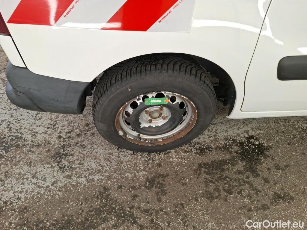  Citroen  Berlingo  Fourgon Club L1 (Court) 1.6 BlueHDi 100CV BVM5 E6 #19