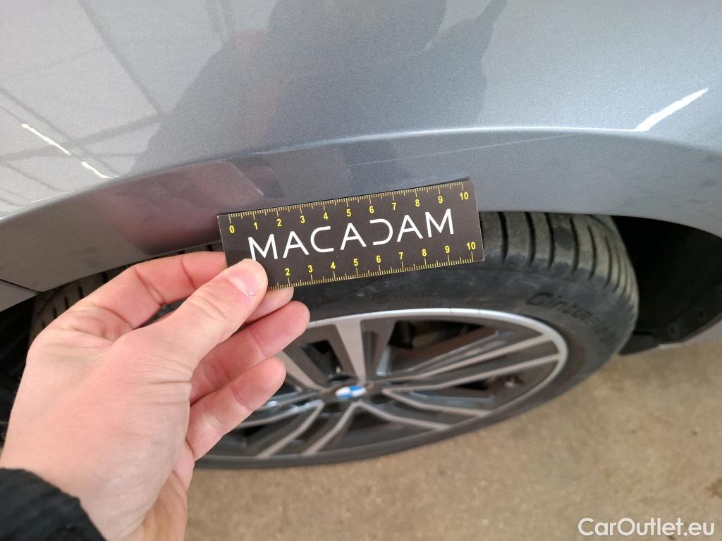  Bmw  Serie 1 BMW Série 1 / 2019 / 5P / Berline 116d DKG7 Business Design #16