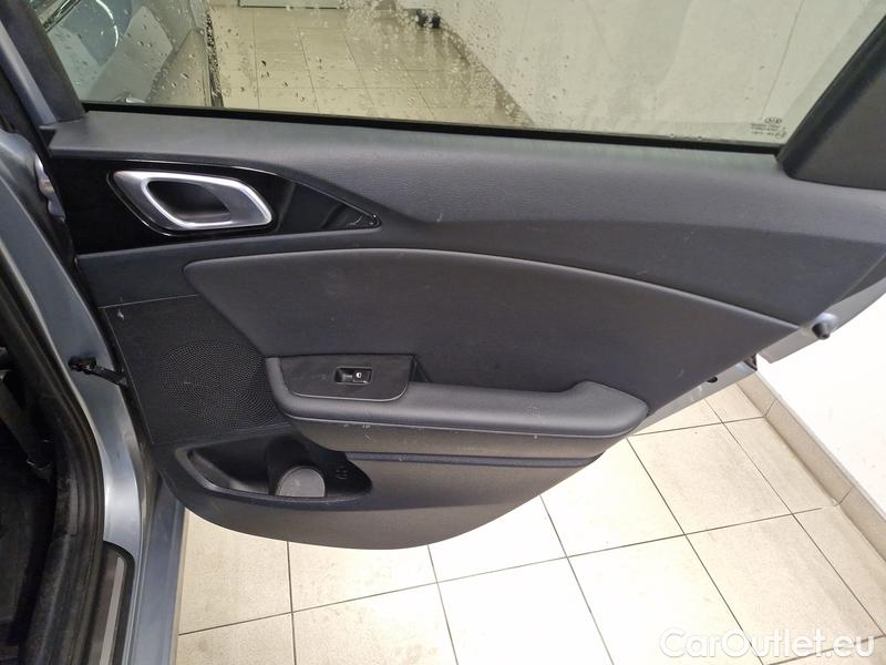  KIA  Cee'd Ceed Sportswagon (2018->) CEED SW 1.6GDi PHEV Gold AT #5