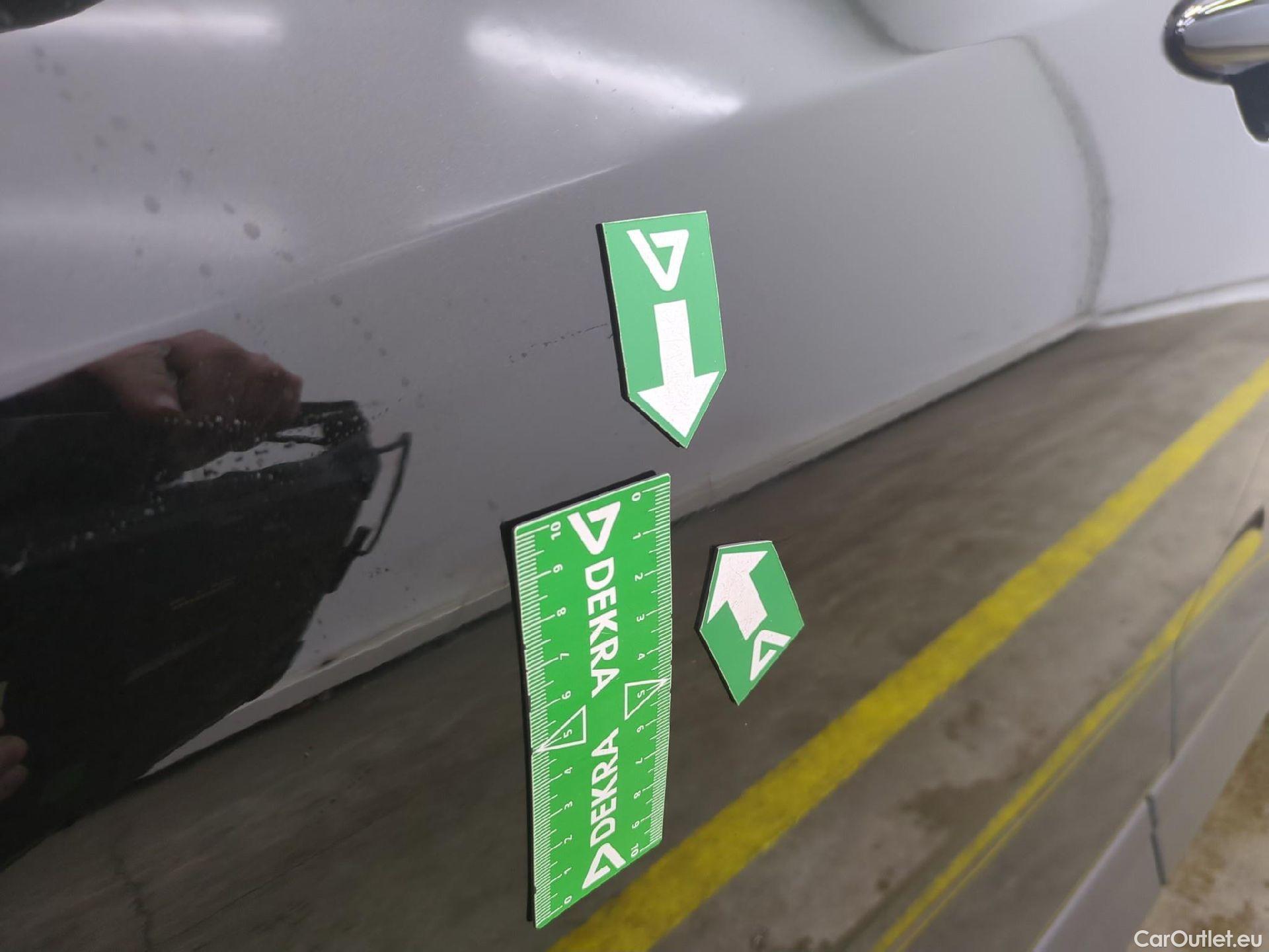  Nissan  Juke NISSAN  / 2019 / 5P / Crossover Hybrid 143 Business+ COMMITMENT DEAL LOT 700 #8