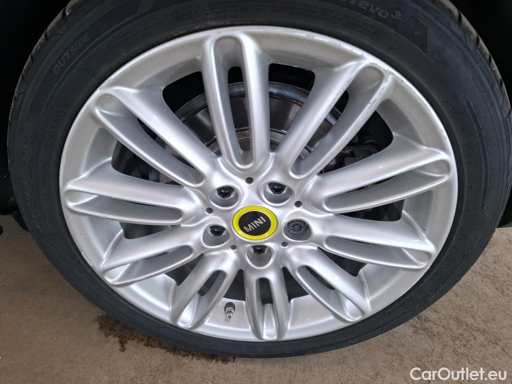  Mini  Mini   / 2014 / 3P / Berline Cooper SE Finition Greenwich 184 ch BVA #30
