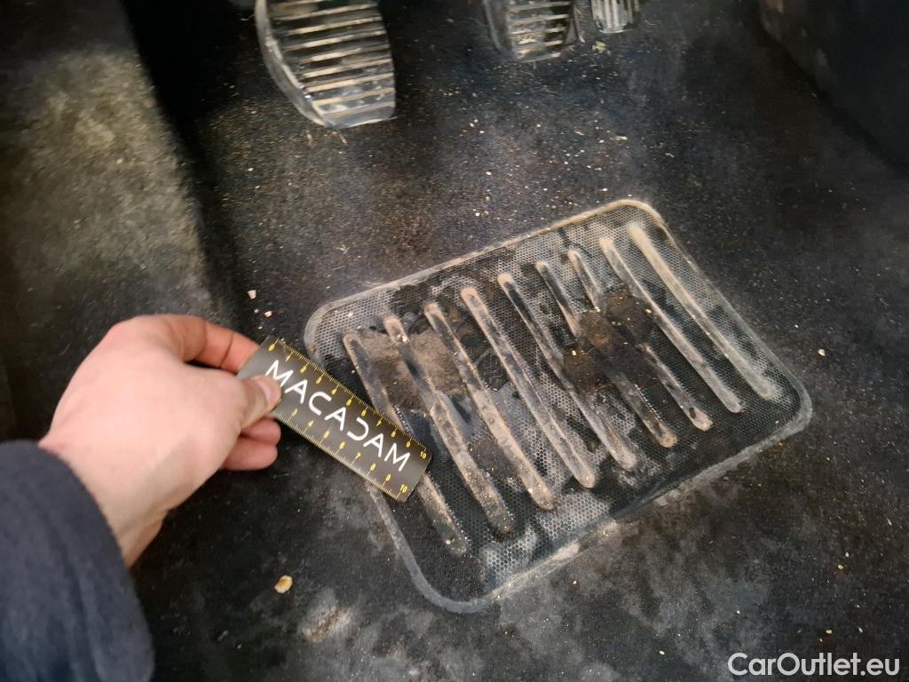  Citroen  C3  Société Feel 1.5 BlueHDI 100CV BVM5 E6dT #39