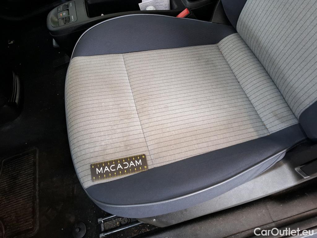  Fiat  500 FIAT   2020  3P Berline 42kWh Icone #32