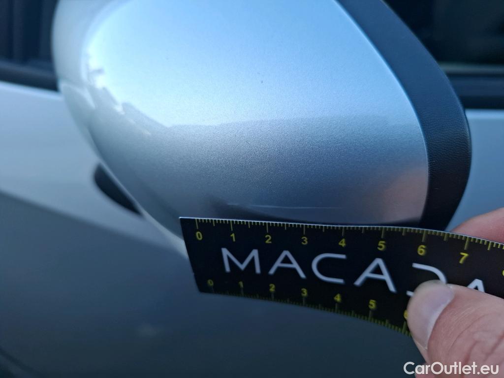  Nissan  Micra NISSAN  / 2016 / 5P / Berline IG-T 92 Business Edition #19