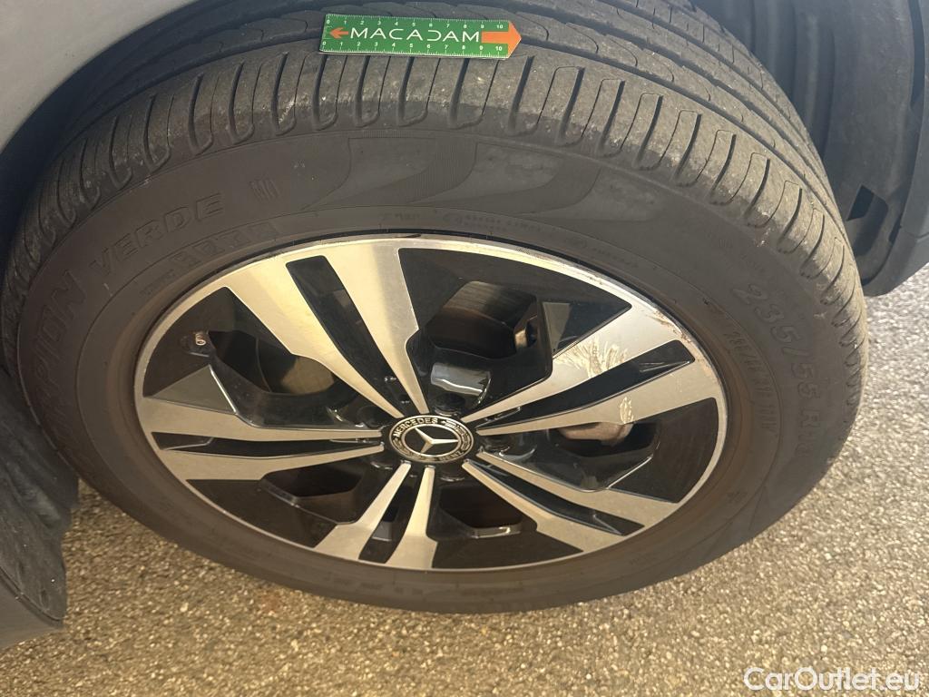  Mercedes  GLA MERCEDES-BENZ  / 2020 / 5P / SUV  250 e BUSINESS LINE DCT #18