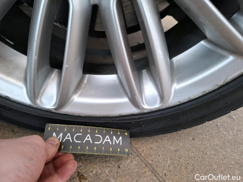  Mini  Mini   / 2014 / 3P / Berline Cooper SE Finition Greenwich 184 ch BVA #59