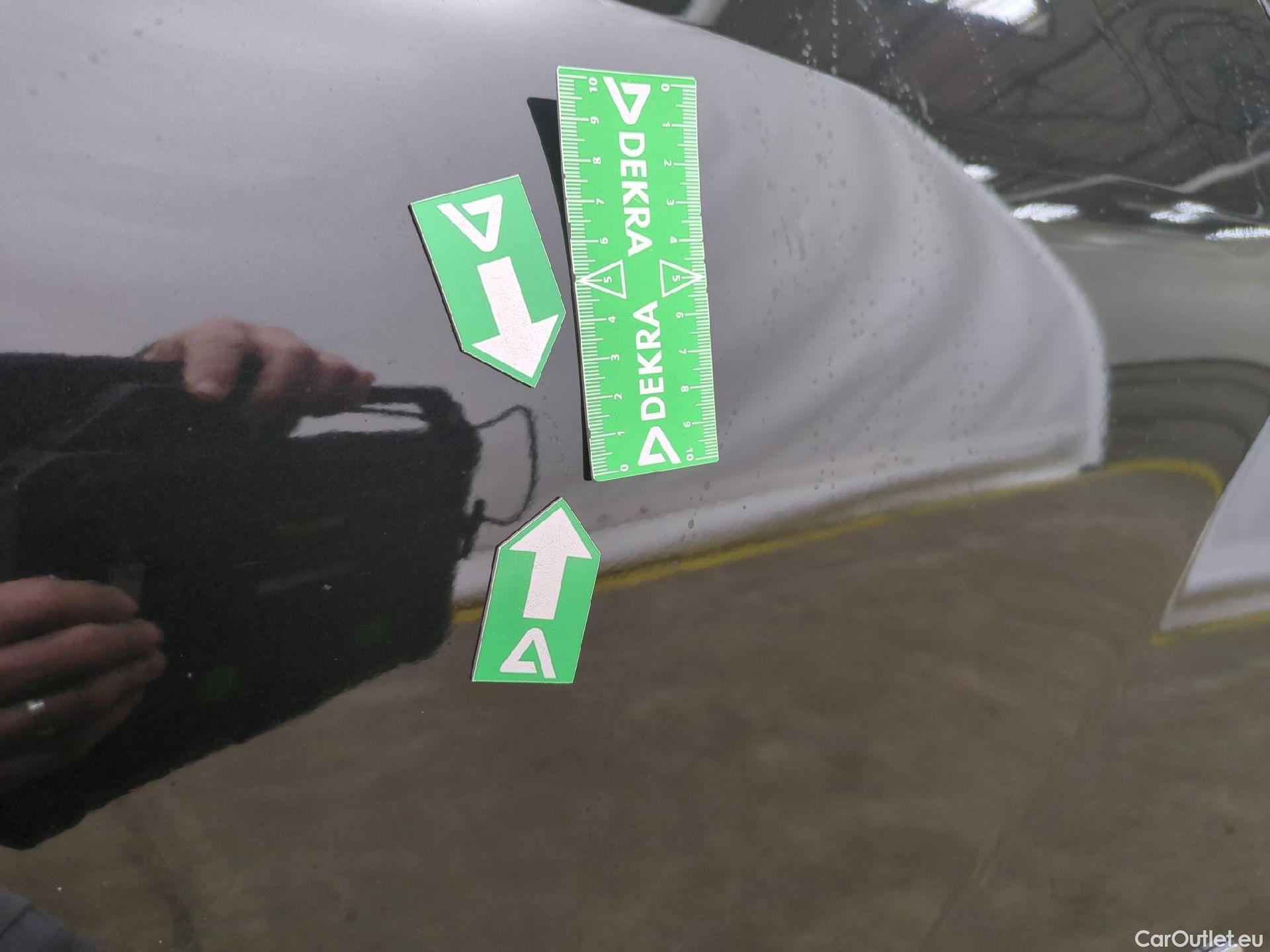  Nissan  Juke NISSAN  / 2019 / 5P / Crossover Hybrid 143 Business+ COMMITMENT DEAL LOT 700 #22