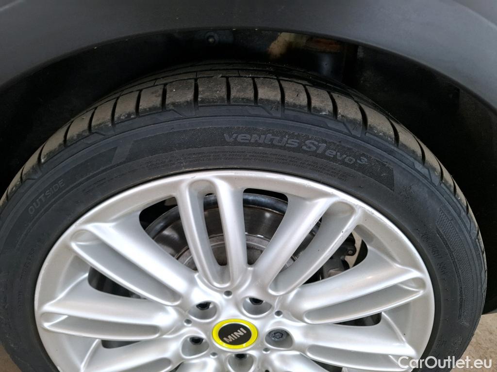  Mini  Mini   / 2014 / 3P / Berline Cooper SE Finition Greenwich 184 ch BVA #66