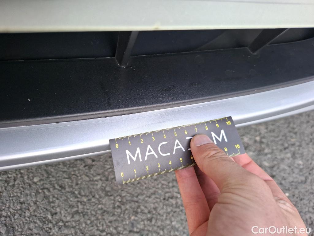  Nissan  Micra NISSAN  / 2016 / 5P / Berline IG-T 92 Business Edition #6