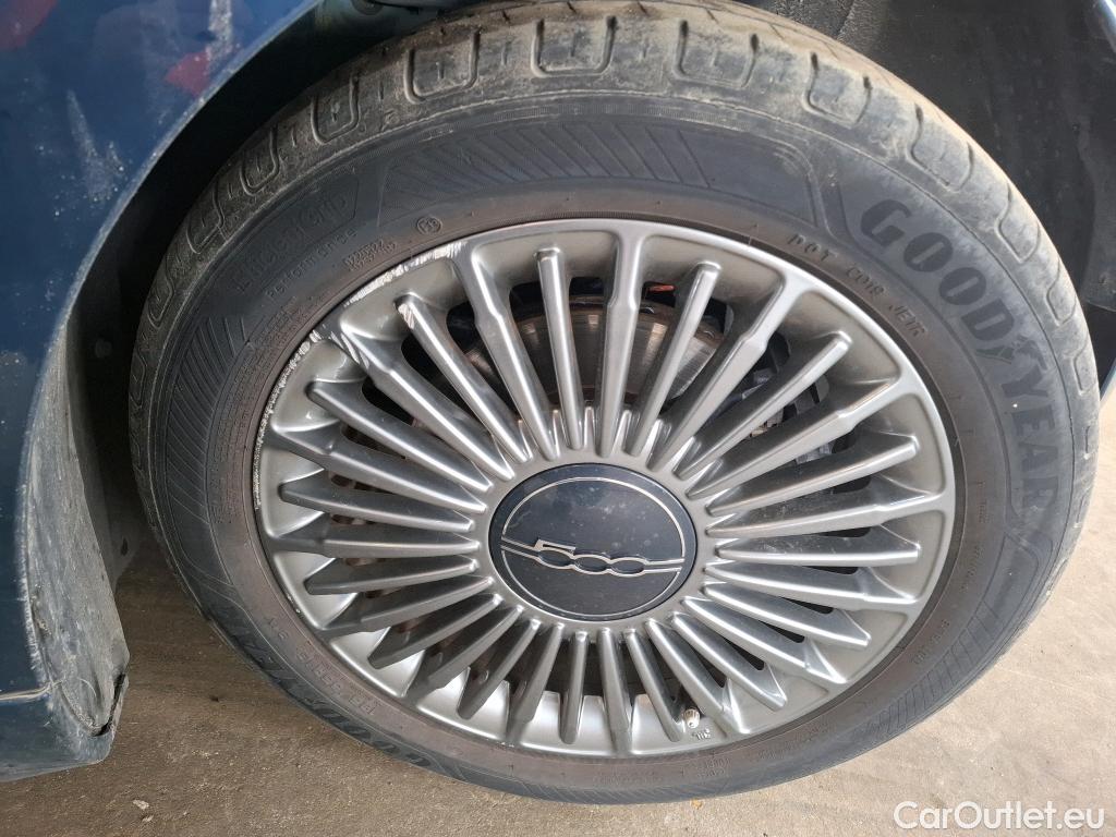 Fiat  500 FIAT   2020  3P Berline 42kWh Icone #22