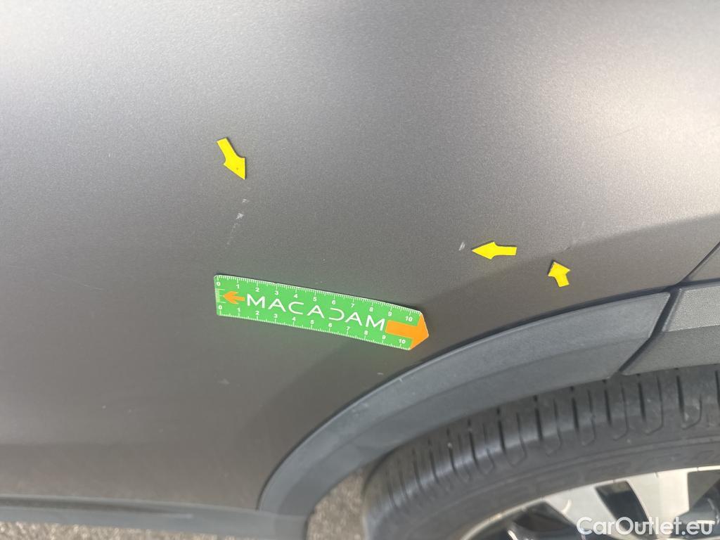  Mercedes  GLA MERCEDES-BENZ  / 2020 / 5P / SUV  250 e BUSINESS LINE DCT #33