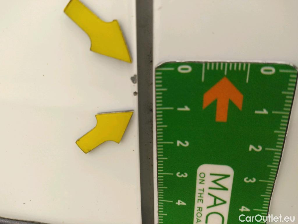  Citroen  C3  Shine Pack 1.2 PureTech 110CV BVM6 6E #6