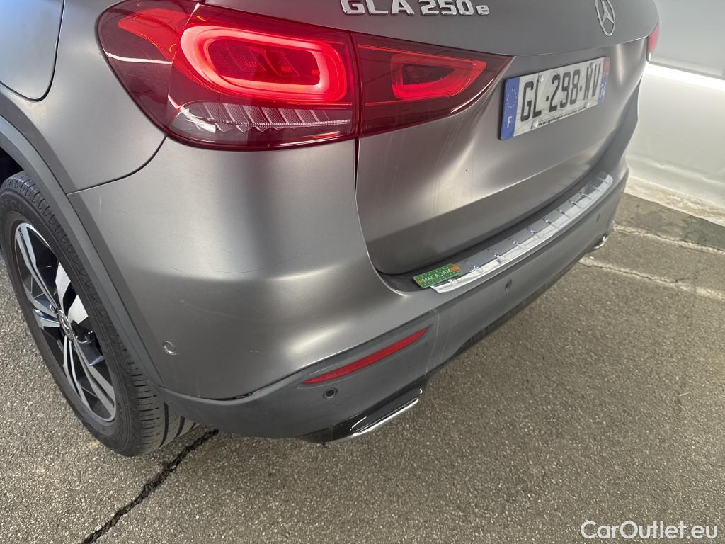  Mercedes  GLA MERCEDES-BENZ  / 2020 / 5P / SUV  250 e BUSINESS LINE DCT #10