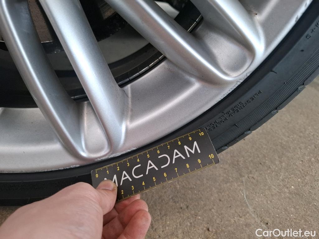  Mini  Mini   / 2014 / 3P / Berline Cooper SE Finition Greenwich 184 ch BVA #42