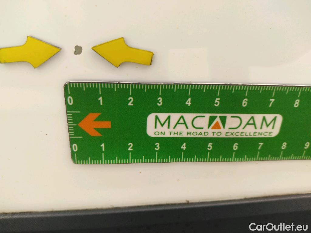  Citroen  C3  Shine Pack 1.2 PureTech 110CV BVM6 6E #8