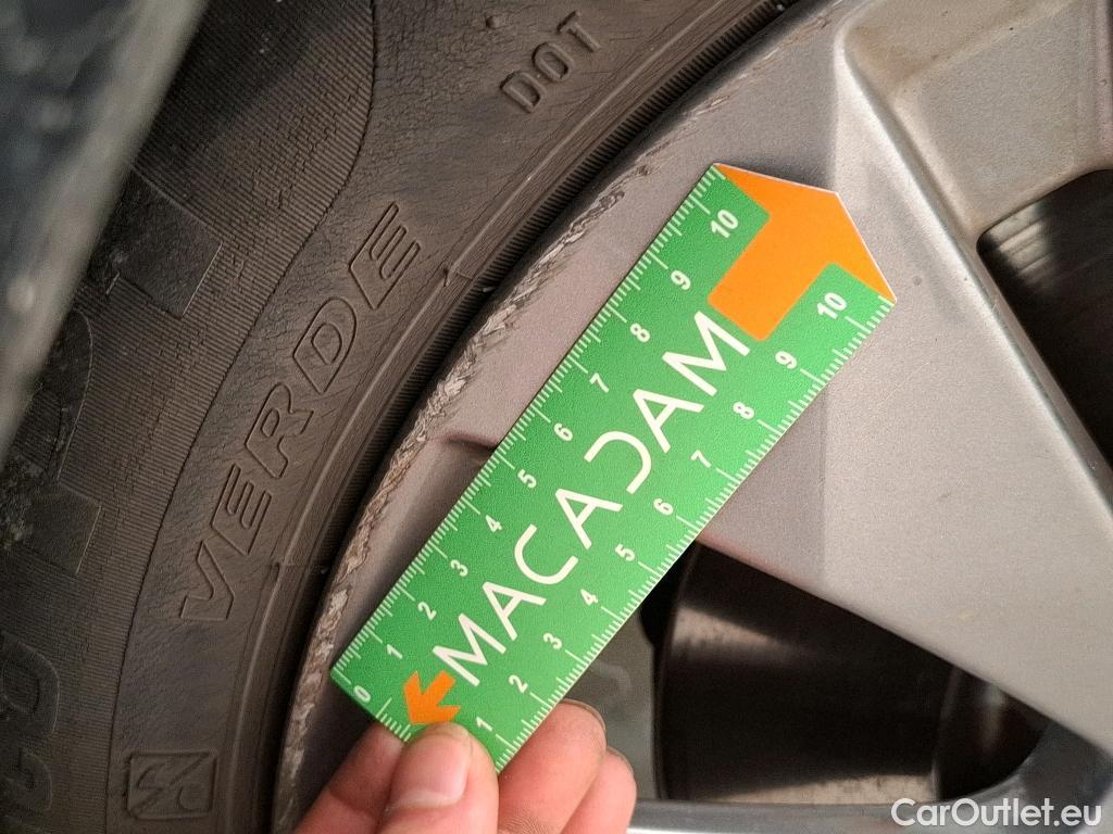  Peugeot  208  (e-) Allure Business 50kWh BVA #20