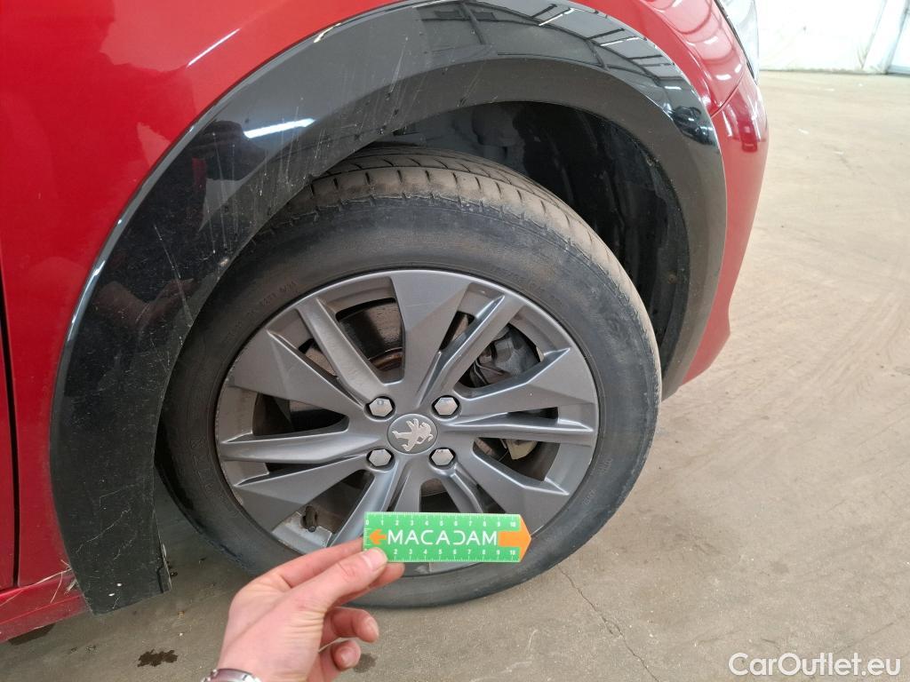  Peugeot  208  (e-) Allure Business 50kWh BVA #18