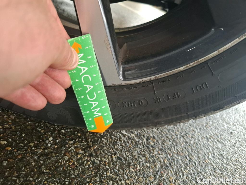  Peugeot  208  Allure Business 1.2 PureTech 100CV BVA8 E6d #19