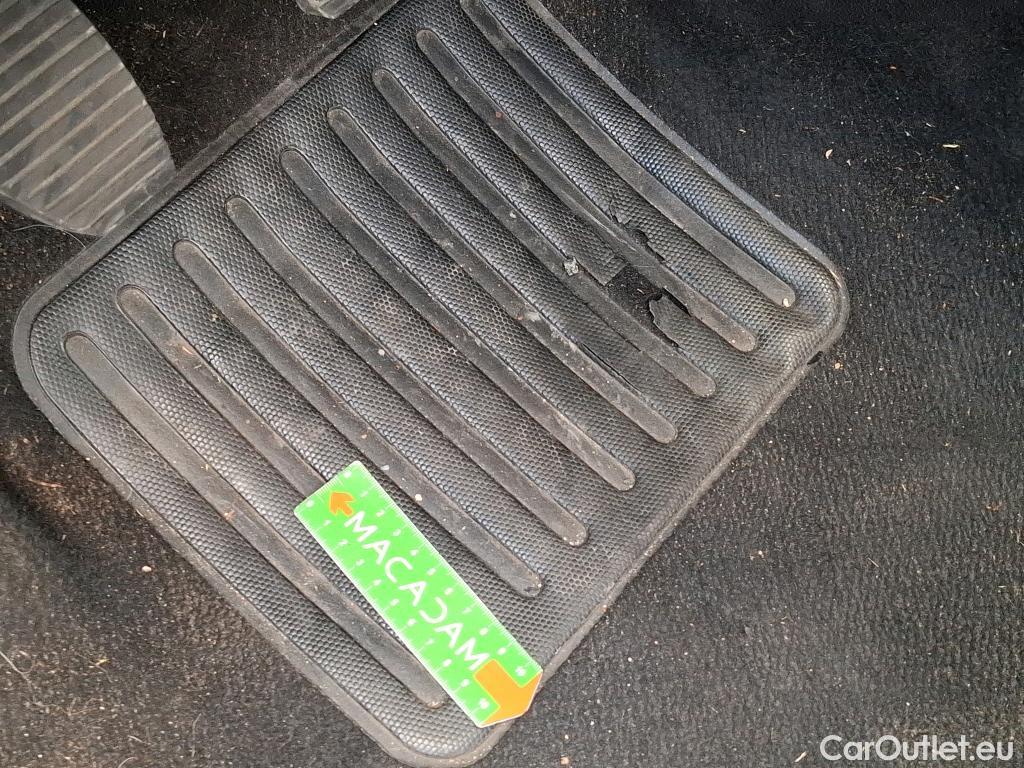  Peugeot  208  Active 1.2 PureTech 80CV BVM5 E6 #2