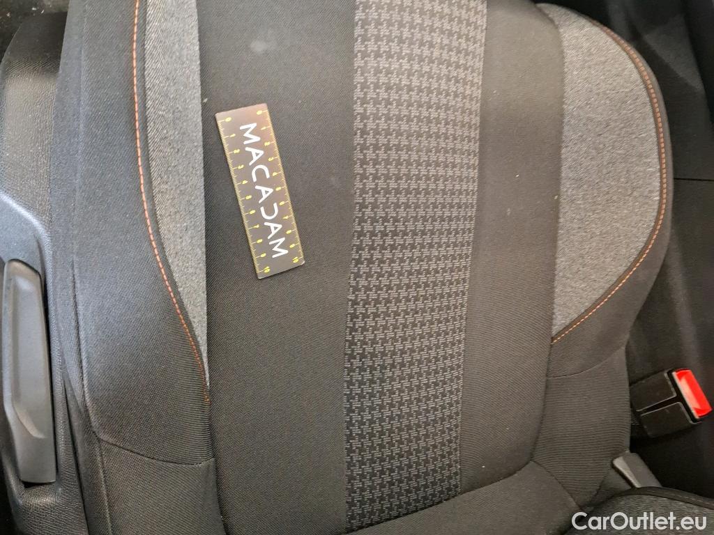  Peugeot  3008  Active Business 1.5 HDi 130CV BVA8 E6d #30