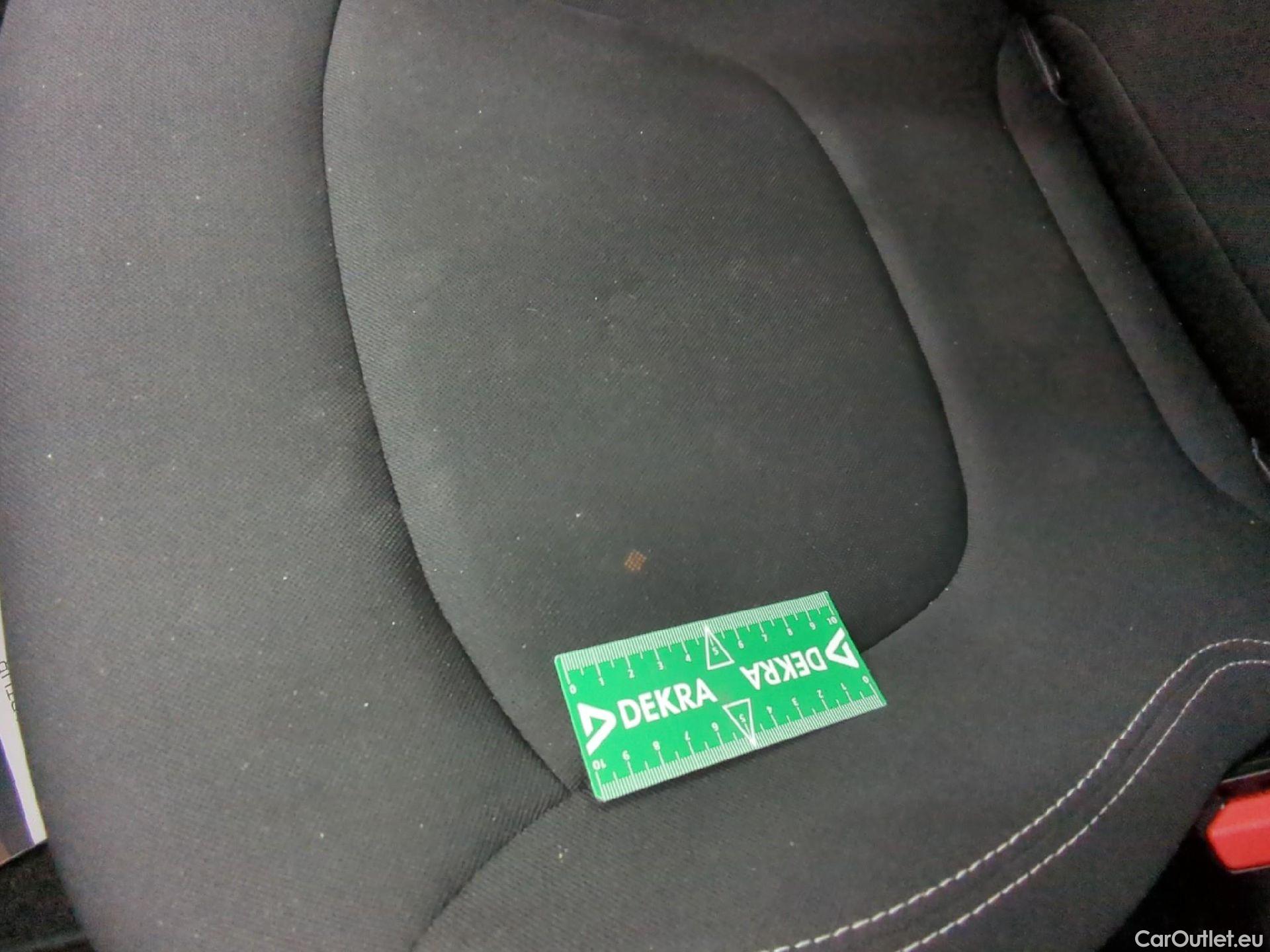  Renault  Captur RENAULT  5p Crossover Business dCi 90 / TRANSFO VP VF #13