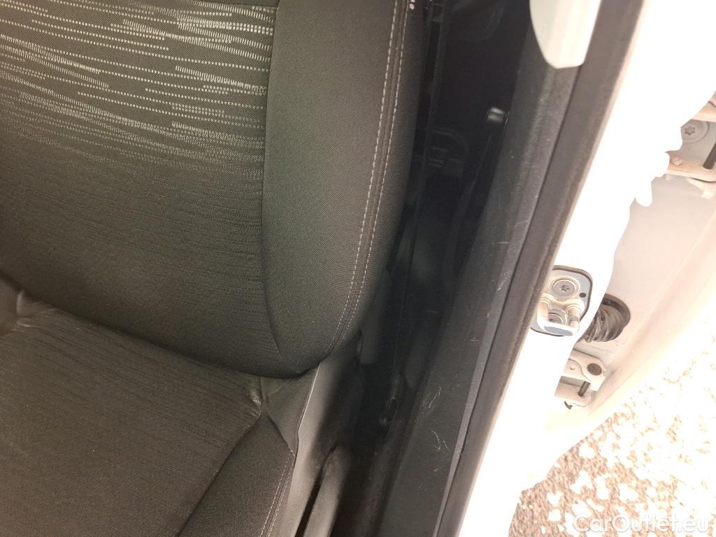  Peugeot  208  Affaire Premium Pack 1.5 HDi 100CV BVM5 E6dT #44