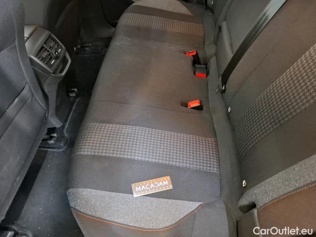  Peugeot  3008  Active Business 1.5 HDi 130CV BVA8 E6d #31