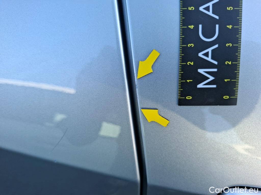  Nissan  Micra NISSAN  / 2016 / 5P / Berline IG-T 92 Business Edition #31