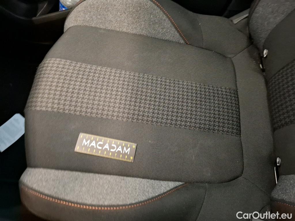  Peugeot  3008  Active Business 1.5 HDi 130CV BVA8 E6d #29