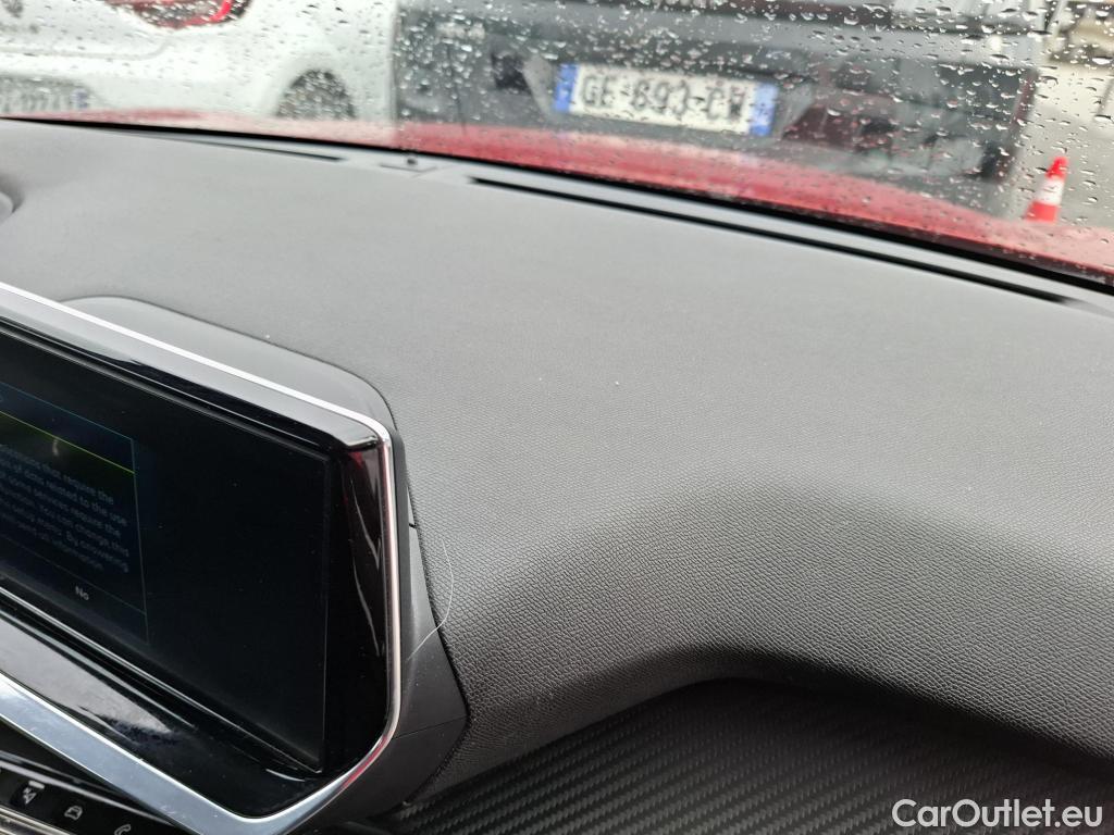  Peugeot  208  (e-) Allure Business 50kWh BVA #40