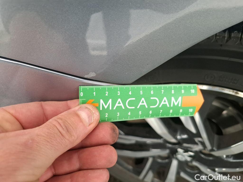  Peugeot  208  Allure Business 1.2 PureTech 100CV BVA8 E6d #9