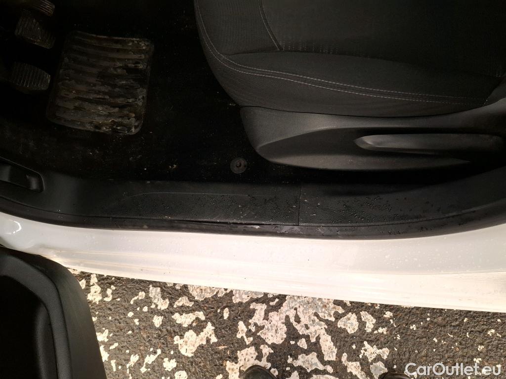  Peugeot  208  Affaire Premium Pack 1.5 HDi 100CV BVM5 E6dT #30