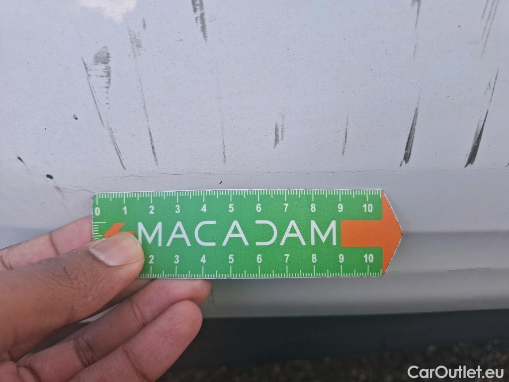  Peugeot  208  Affaire Premium 1.5 HDi 100CV BVM5 E6dT #8