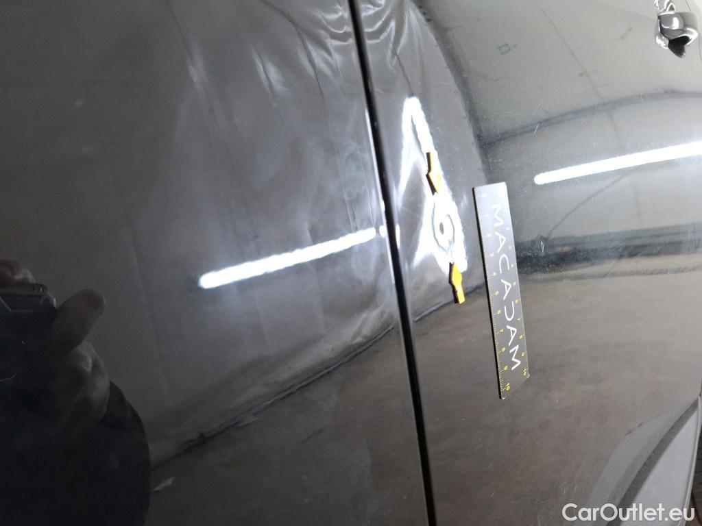  Peugeot  3008  Active Business 1.5 HDi 130CV BVA8 E6d #28