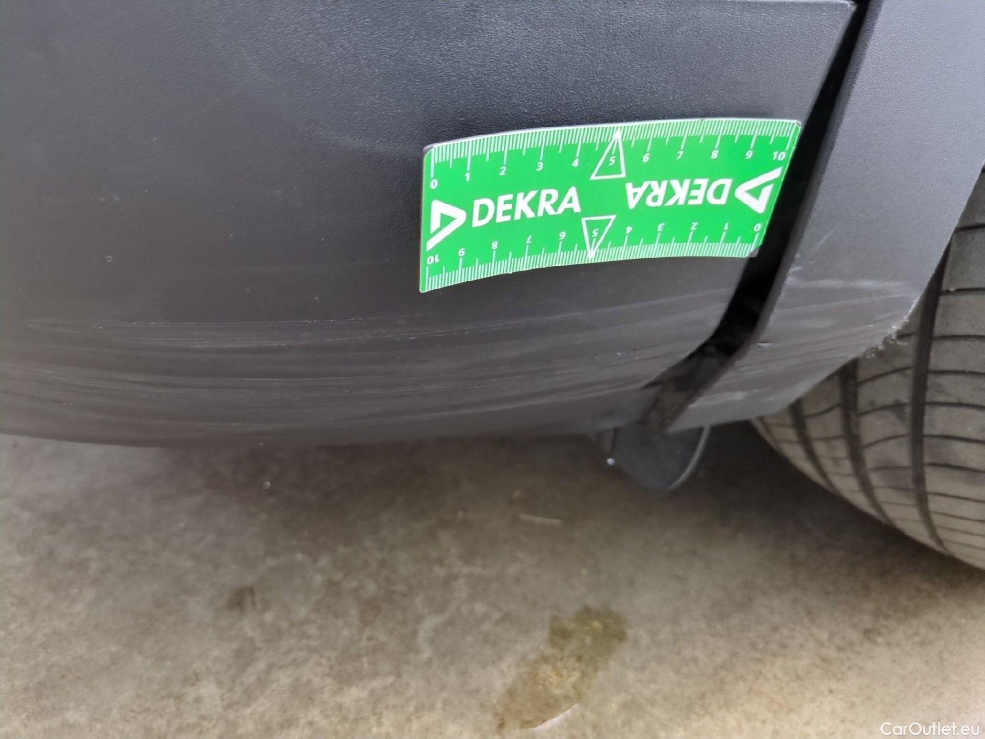  Peugeot  3008  Active Business 1.5 HDi 130CV BVM6 E6d #27