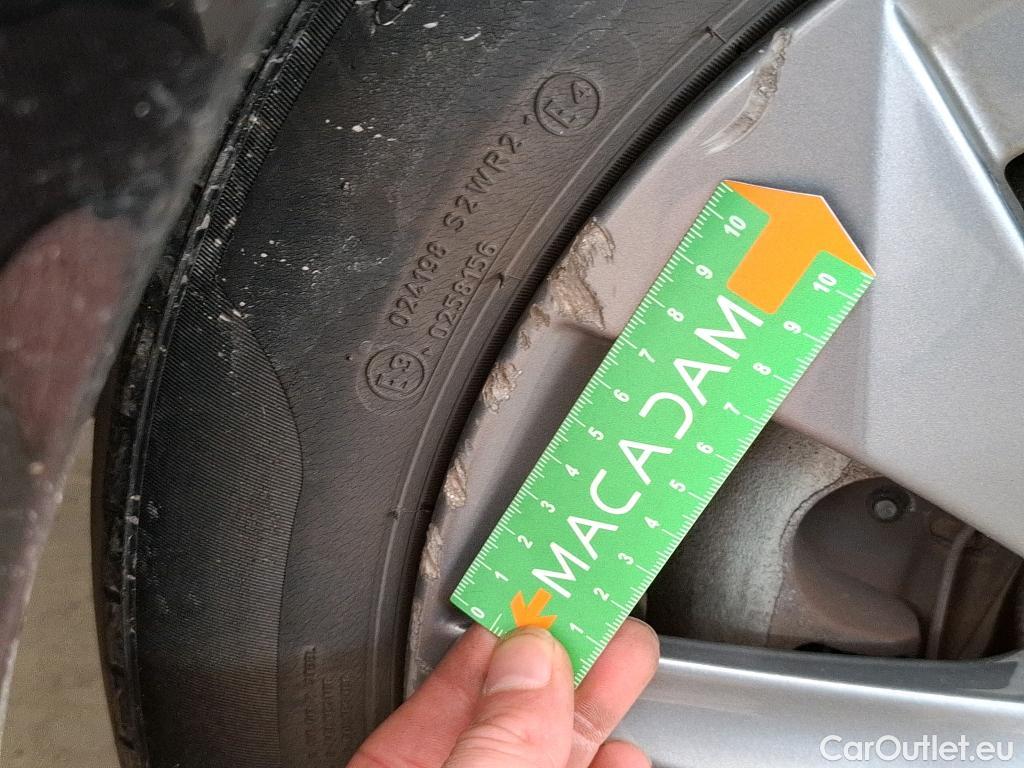  Peugeot  208  (e-) Allure Business 50kWh BVA #15