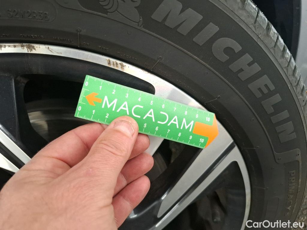  Peugeot  208  Allure Business 1.2 PureTech 100CV BVA8 E6d #12