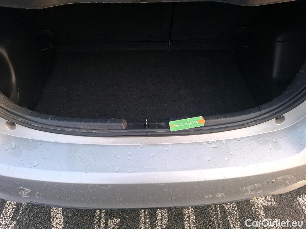  Toyota  Yaris TOYOTA  Hybride / 2017 / 5P / Berline 1.5 VVT-I HYBRID France Business #9