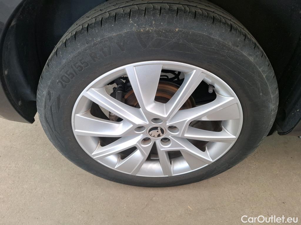  Skoda  KAMIQ  Style 1.0 TSI 110CV BVA7 E6d #77