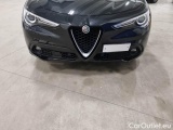  Alfa Romeo   STELVIO ALFA ROMEO / 2017 / 5P / SUV 2.2 TD 160 CV SUPER BUSINESS AT8 RWD #31