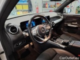  Mercedes  GLB MERCEDES-BENZ  / 2019 / 5P / SUV  200 d Automatic 4MATIC Premium #3