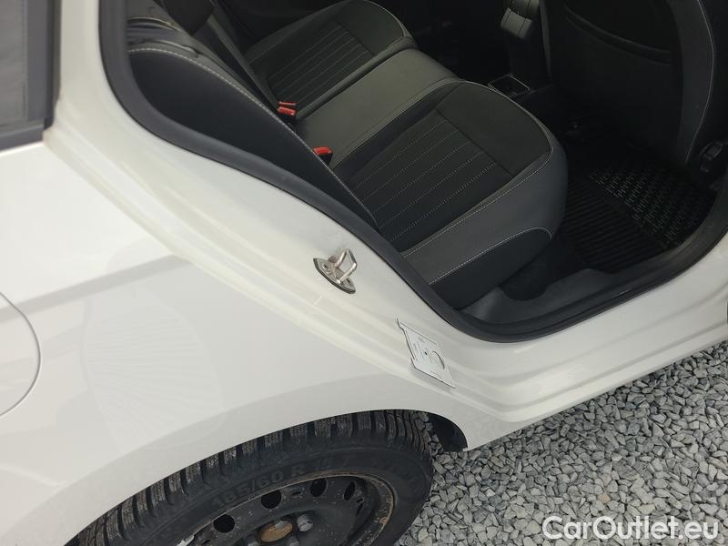  Skoda  Fabia  Combi (2015)  Com.1.0TSI 70 Style #34