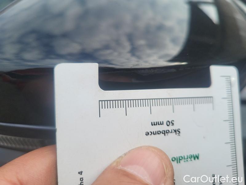  Audi  A8  (4N2/4N8)(10.2017->) S8 4.0 TFSI 420 quattro AT #21