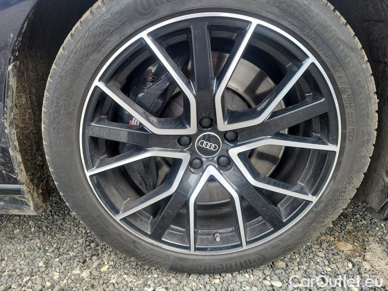  Audi  A8  (4N2/4N8)(10.2017->) S8 4.0 TFSI 420 quattro AT #23