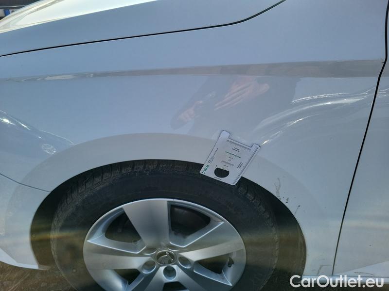  Skoda  Fabia  Combi (2015) Com.1.0TSI 70 Ambition 5d #7