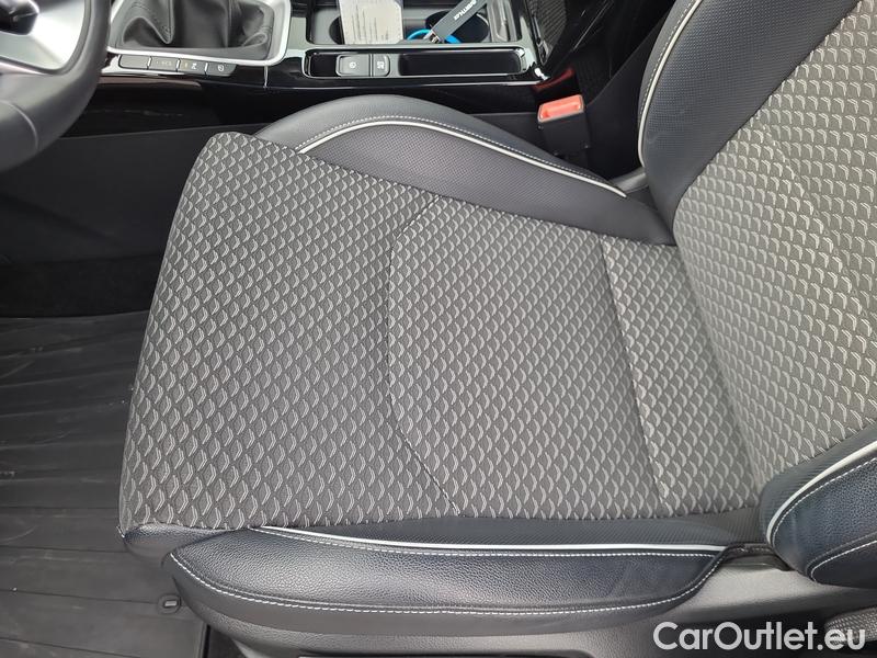  KIA  XCeed  (2019)  1.5 T-GDI TOP 5d #9